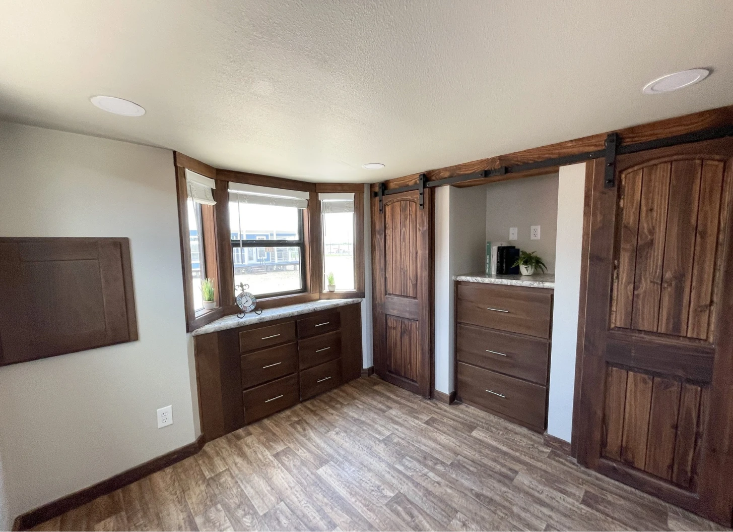 Property View 30